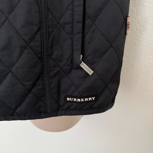 Burberry Golf Black Quilted Vest Size L Nova Check Lining - Picture 4 of 13